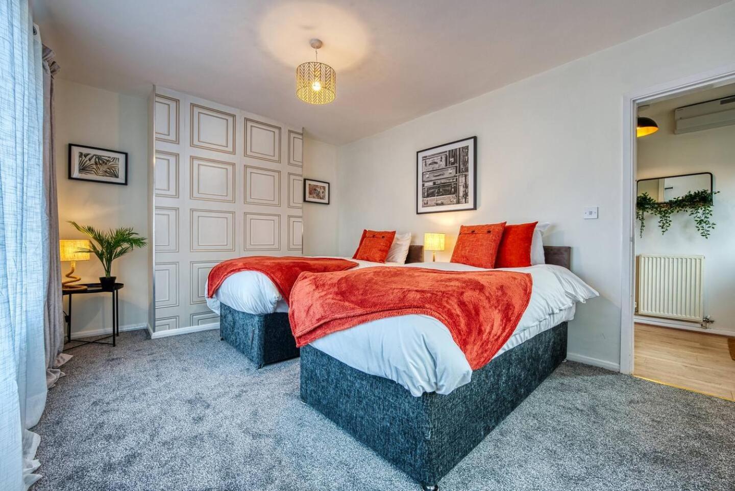 Dudley-5 Beds-Contractors-Parking-Long Stay! Extérieur photo